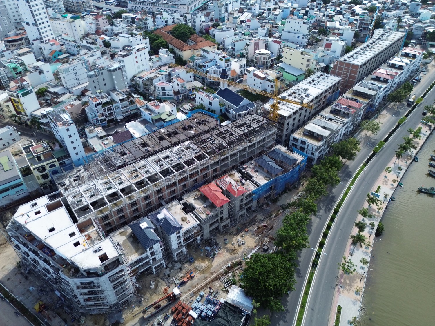 Tổng quan dự án từ trên cao.