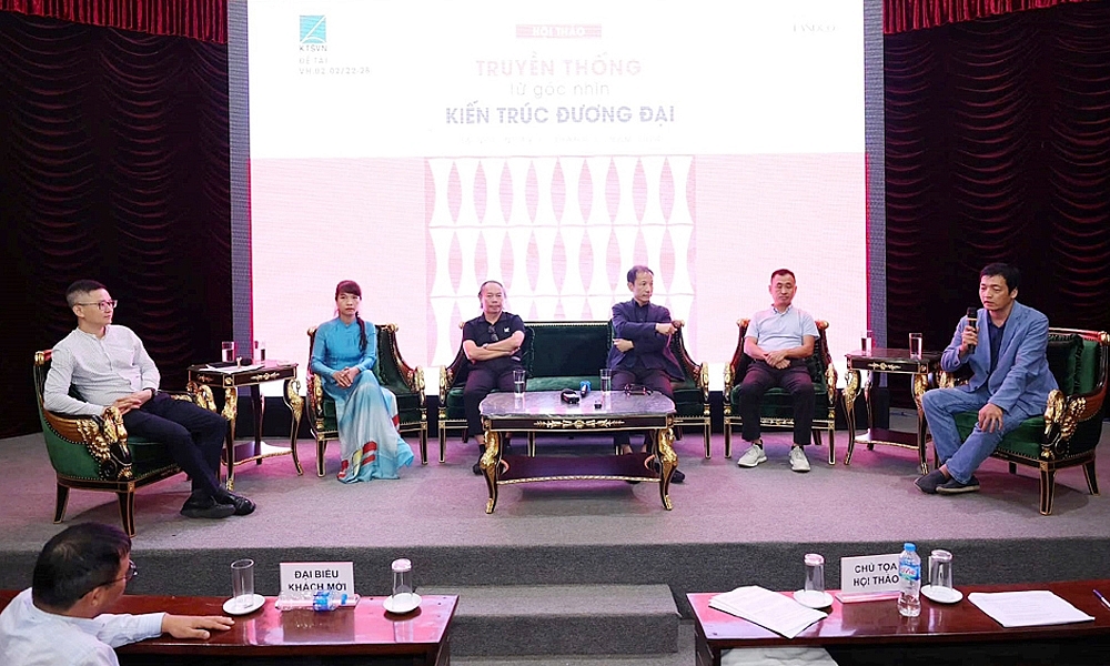 Hội thảo “Truyền thống từ góc nhìn kiến trúc đương đại” nằm trong khuôn khổ các hoạt động chuyên ngành tại Lễ hội Thiết kế sáng tạo Hà Nội 2024.