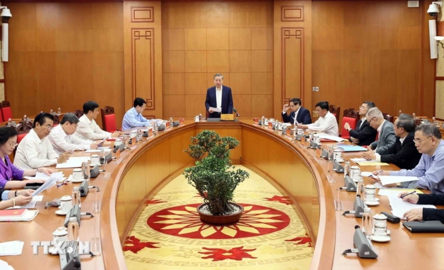 Tổng Bí thư Tô Lâm, Trưởng Tiểu ban Nhân sự Đại hội XIV của Đảng phát biểu. (Ảnh: An Đăng/TTXVN)