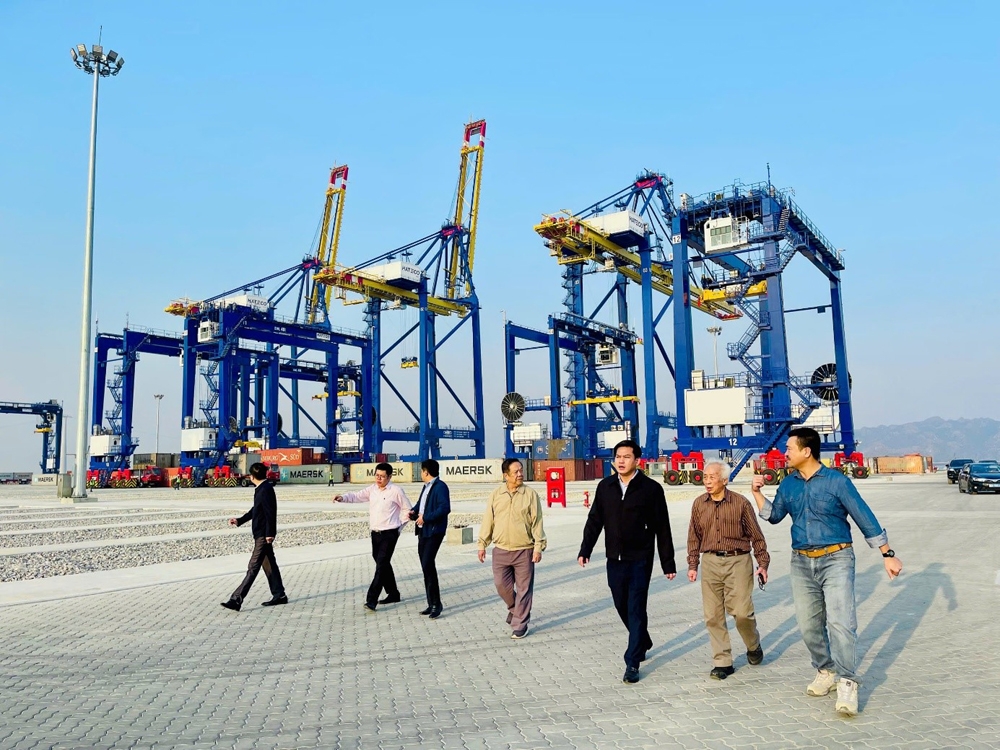 Cục Giám định có chức năng hướng dẫn, kiểm tra công tác quản lý chất lượng công trình xây dựng trong các giai đoạn như khảo sát, thiết kế, thi công xây dựng, nghiệm thu, bàn giao, bảo hành, bảo trì, vận hành khai thác sử dụng công trình xây dựng.