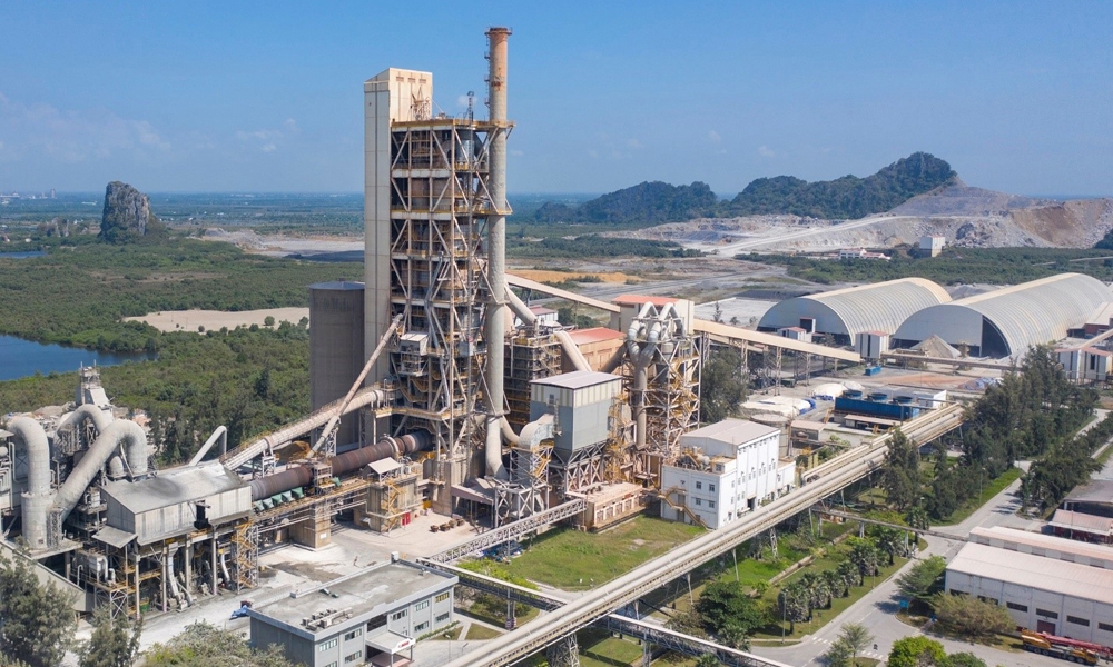 Theo tính toán của Bộ Xây dựng, nhu cầu tiêu thụ xi măng trong năm 2025 sẽ tăng khoảng 2 - 3% so với năm 2024, đạt mức 95-100 triệu tấn.