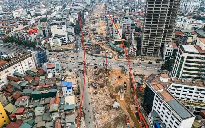 Nút giao Vành đai 1 với phố Láng Hạ - Giảng Võ sẽ được xây cầu vượt theo hướng Hoàng Cầu - Voi Phục (đường kẻ đỏ mô phỏng).